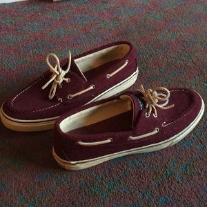 Maroon felt Sperrys